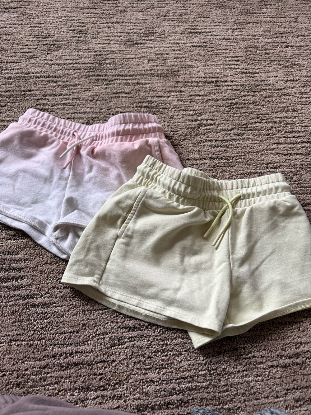 all in motion Girls' Pink and yellow shorts size XS (4/5)
